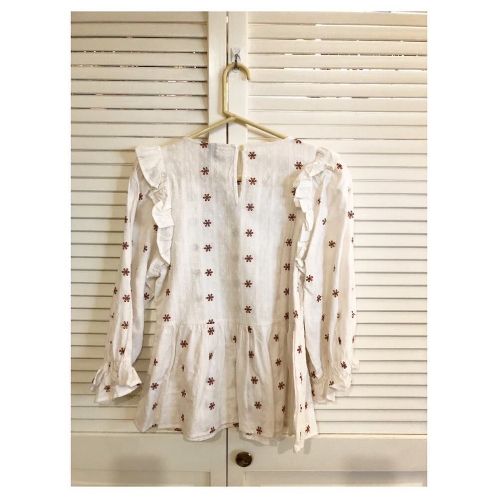 Universal Thread Floral Ruffle Peasant Blouse - Picture 6 of 7